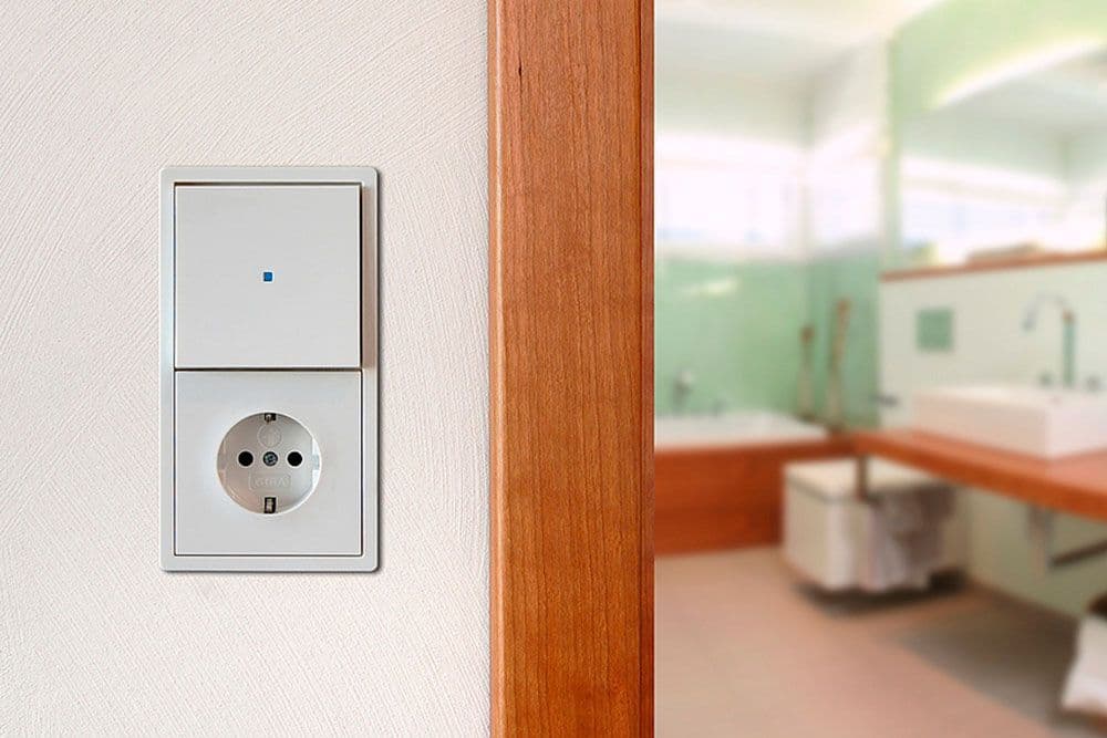 Рамка F100 Белый 1-постовая — 3