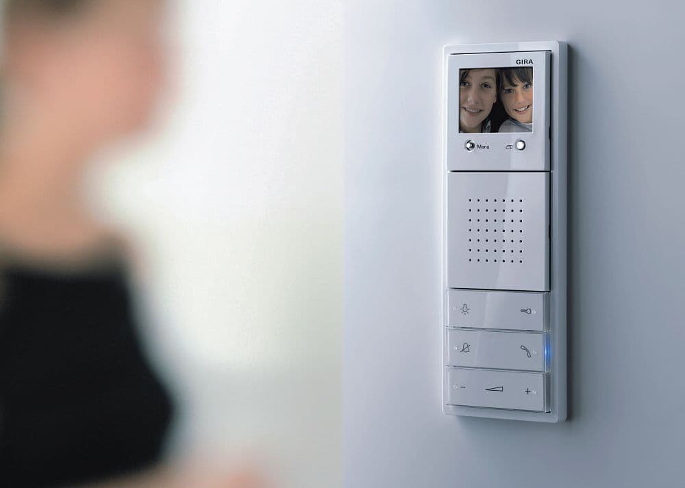 Рамка F100 Белый 2-постовая — 4