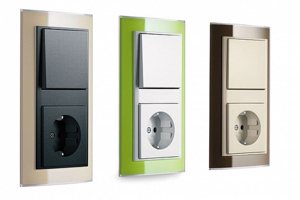 Заглушка с опорной платой, кремовый Gira 026801 — 2