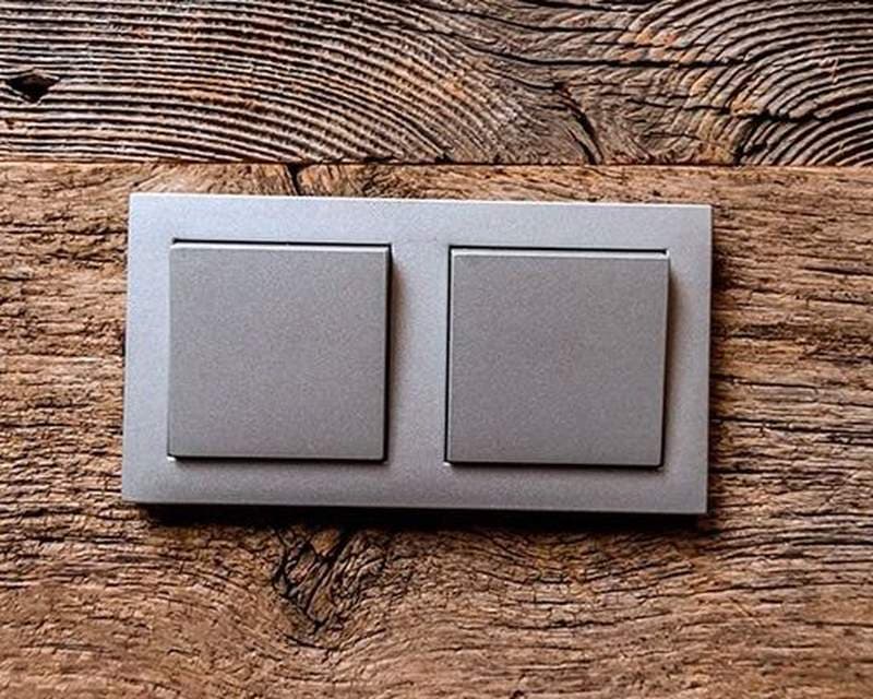 Рамка E2 Алюминий 1,5-постовая — 3