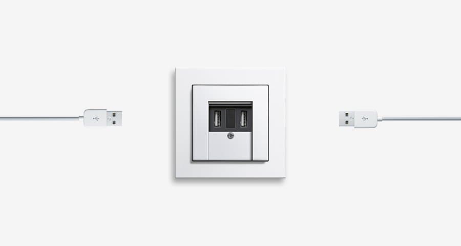 Розетка Gira с USB-разъемами типа A