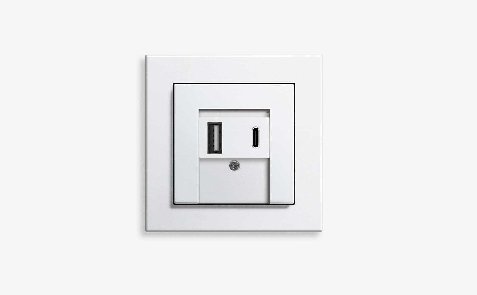 Розетка Gira с USB-разъемами типа A и C