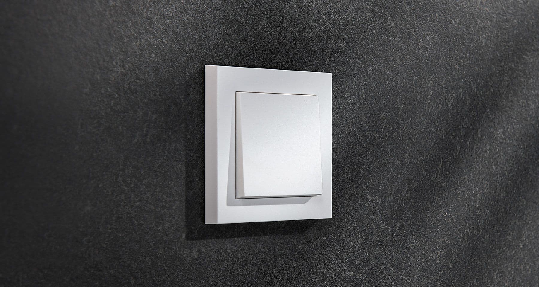 Выключатель Gira E2 накладного монтажа