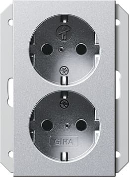 Двойная розетка с заземляющими контактами для 1,5-местной коробки скрытого монтажа с защитой от детей, алюминий Gira 273526